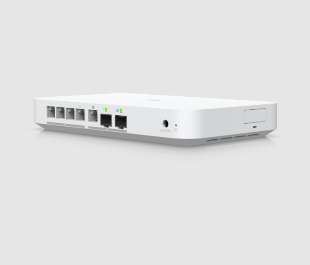 Ubiquiti - UCG-Fiber Desktop 10G Cloud Ga