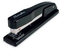 Engrapadora Swingline 444 negro para 20 hojas