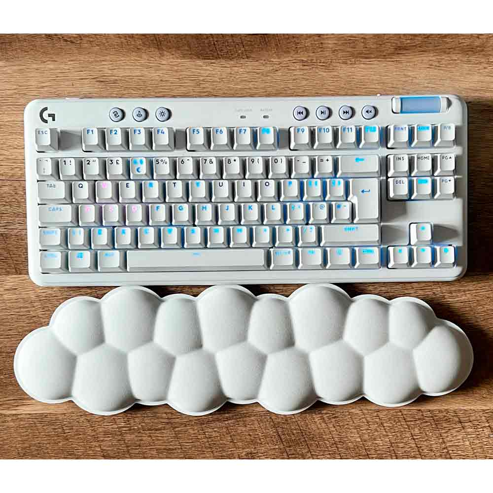 Teclado y muñequera Logitech - Wireless - Bluetooth - Logitech G713 Gaming 920-010413