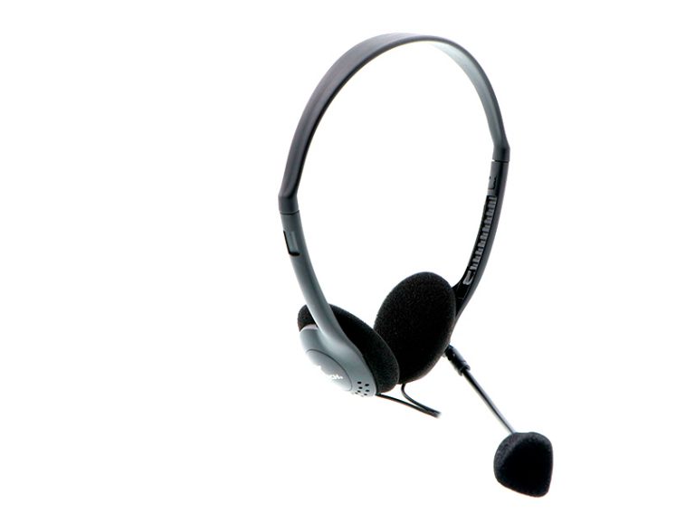Audifonos con Microfono X-tech XTS220/XTS-220 Color Negro