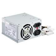 Fuente de poder interna Xtech 500 Watt - Xtech ATX Power Supply 500W (20+4pin) w/2 SATA