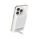 Cargador De Bateria Marca Belkin Modelo Boostcharge Pro BPD006BTWH De 5000mAh Potencia De 15 Watts Magnetico Con Qi2 Color Blanco